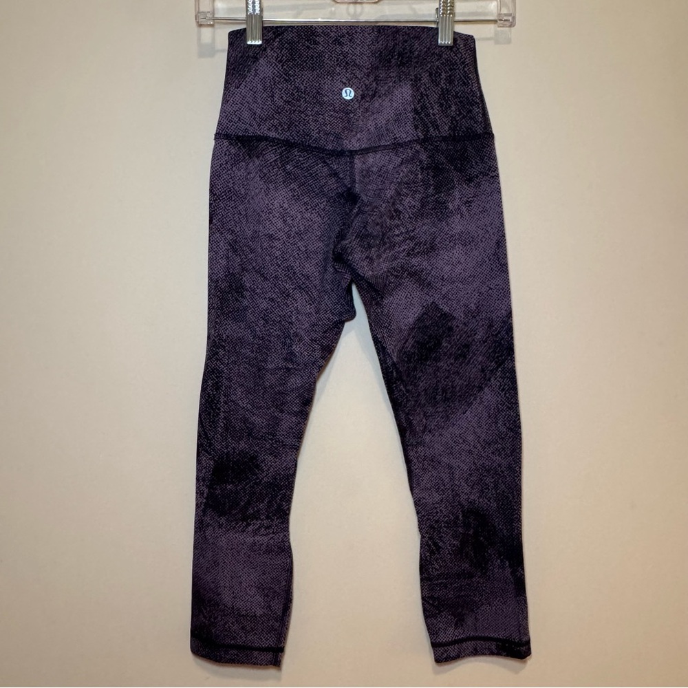 Lululemon Align Crop Pixel Print | size 4